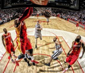 开云官方app入口-莱万点燃赛场，多特蒙德硬仗取胜埃及，诠释足球的不可复制性