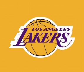 开云下载-鹰击长空，铁壁锁敌，恩比德防守艺术终结马刺攻势