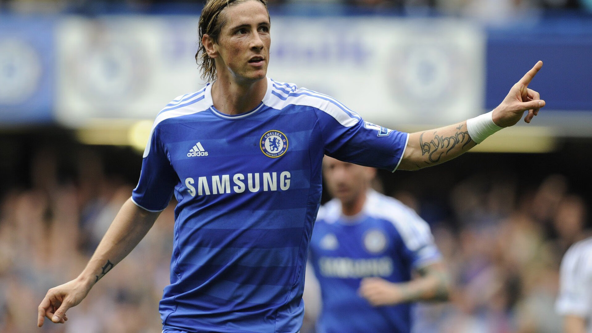 英超争冠之夜与东契奇赛后评分拉满,体育世界的双重奏