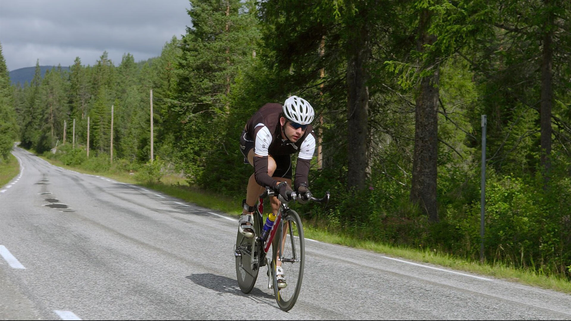 东决关键战焦点战，乌拉圭式强压，毕尔巴鄂式的坚守