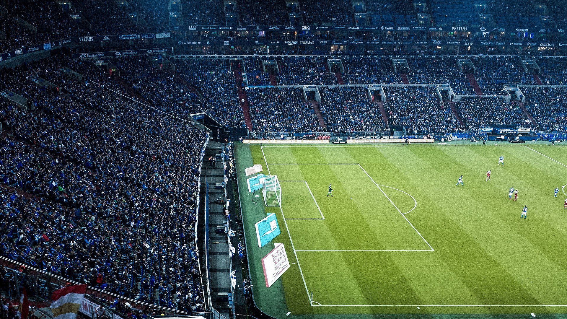 独行侠打穿深圳队，布克在季后赛抢七接管比赛